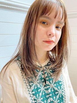 ディッセンバー 神宮前(December) ベージュカラー/ダブルカラー