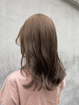 エムタニグチミュー(MTANIGUCHI Mieux) 明るめワンカラー◇モカベージュ