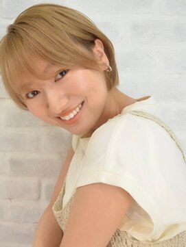 ラルマミット(lalma mit) 【ケアブリーチ】小顔丸みショート【ハイトーン】