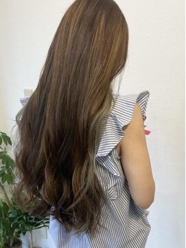 ラテ アトリエ(latte atelier) 大人可愛い/ハイライト/インナーカラー