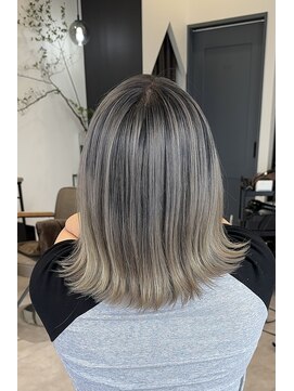 ジーナ 京都河原町(Zina) バレイヤージュ/ダブルカラー/ハイライト/【@sei_nishimura】