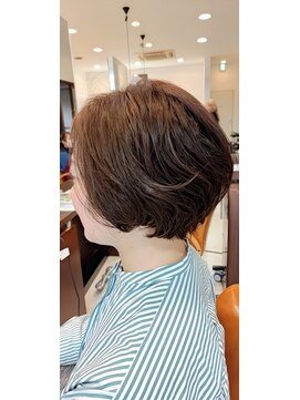 シェール モリオ(chere MORIO) 美人シルエットショートヘア