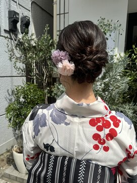 ゼスト クレス(ZEST Cres) 【立川cres奈佳子】ヘアアレンジ タイトヘア