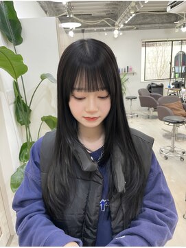 アイズ 横浜(IS) 横浜/レイヤーカット/ブラックカラー/暗髪