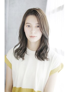 シュシュット(chouchoute) 美髪質改善ホワイトブロンドワイドバングイメチェン外ハネボブ55