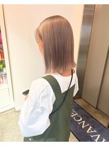 アヴァンスアンス 広島袋町店(AVANCE.ens) milktea beige ×  medium bob