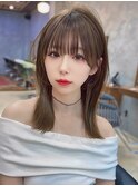 外ハネ　ナチュラル　小顔カット　顔まわり　レイヤーカット