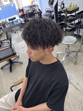 ウォーク(woke) メンズパーマ