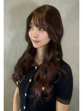 リア(Li'a) カリー＋インナーカラー＋ワインレッド