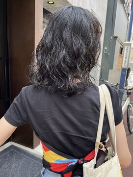 コフィー バイ メルト 吉祥寺(cofy by melt) 【三ツ井純】透明感カラー チャコールグレー ニュアンスパーマ