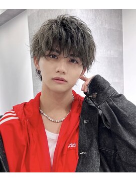 アストラ(ASTRA) MEN’S HAIR/波巻きツイストスパイラル/リバースセンターパート