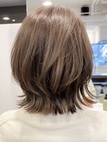 エリマ 横浜西口(elima)&nbsp;横浜西口白髪染めミディアムボブベージュアッシュブラウンカラー