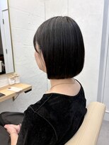 リズ(Rizz)&nbsp;大人の綺麗めボブ
