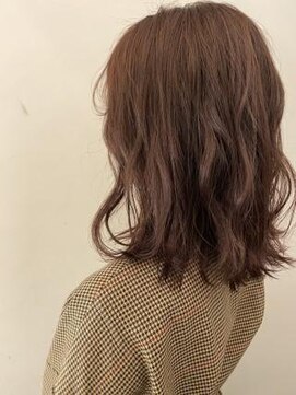 テトラ バイ ネオリーブ 横浜西口店(tetra by neolive) ゆるふわ巻きもできる☆ぷつっとラインロブ♪