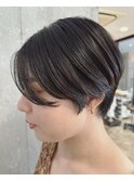 ショートボブ