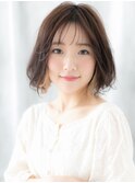 透け感オンブレカラーくせ毛風ゆるふわボブg小山10代20代30代
