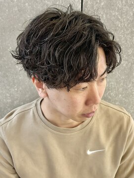 ニアウ 高崎店(Niau) シャドウ波巻きセンターパートマッシュツイストスパイラルパーマ