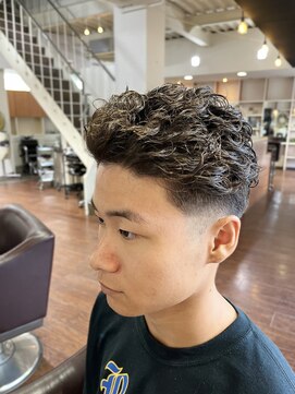 スリーク 吹田店(Sleek) 極道パーマ