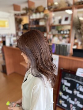 スタジオフィット(STUDIO FITTO) ・ラベンダーカラーのイヤリングカラー・