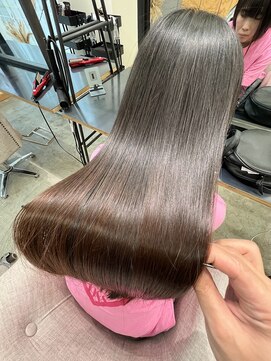 ラヴィエ(RAVIE) 【半田・髪質改善】縮毛矯正/トリートメント/マンツーマン