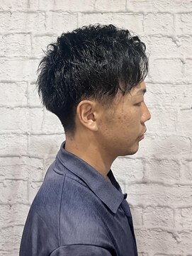 グレイスフル バーバープラチナム 六本木店(Graceful Barber platinum) メンズ／ツーブロ／刈り上げ／アップバング／パーマ