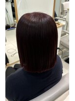 ポッシュ(Posh.)&nbsp;ぱっつんボブのチェリーレッド