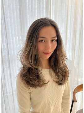 ガリカ 博多(Gallica) 動きのでやすいロングレイヤー/レイヤーカット