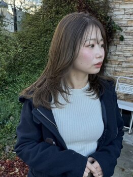 ヘア ミーツ ドレス プレローマ(HAIR meets dress pleroma)の写真/癒しの空間で大人女性の髪の悩みを改善しながら、あなたの髪をもっと美しく導きます*