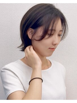 アイビー(ivy) 大人ボーイッシュ外ハネショート30代40代50代