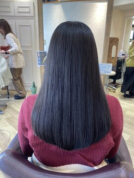エクリ シセイドウ 麻布十番店(equri×SHISEIDO) 【麻布十番】資生堂ツヤサラロング