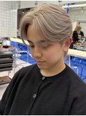 メンズミルクティーベージュコンマヘアアッシュグレージュカラー