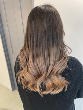 スティル ヘアアンドアイラッシュ(STILL hair&eyelash) 【森】ほんのりピンクベージュ×グラデーション
