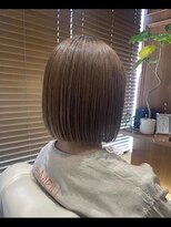 ラメールアヴェダ イオンモール秋田店(Lamelu AVEDA)&nbsp;パツッと感が可愛い切りっぱなしミニボブ