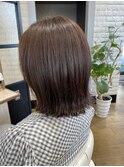 お手入れ簡単外ハネ切りっぱなしロブ