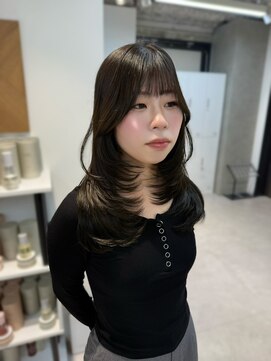 ザ シェノン ウメダ(THE CHAINON UMEDA) ミルクティーブロンド/ダークブルー/デジタルパーマ/心斎橋