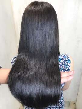 アンフィドットドゥルドゥ(AnFye.dueldo) 【AnFye.dueldo】ぷるぷるのサラ艶ヘア♪