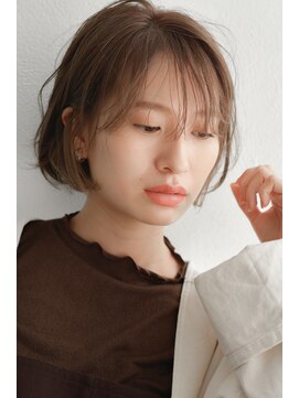 ヴィッカエコル (vicca 'ekolu) 《'ekolu 横山》垢抜けラフボブ