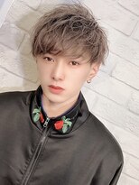 リップス 表参道店(LIPPS)&nbsp;最新トレンドヘア！ライトアシメマッシュ【2 ブロック刈り上げ】