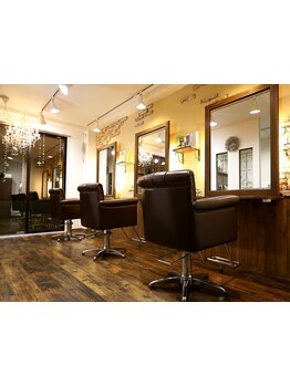 井荻駅1分◆ウッディーな優しいプライベート空間【CiELBLEU】であなただけのサロンTimeをお過ごし下さい♪