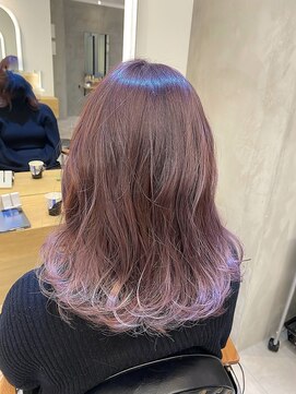 ジーナ 渋谷駅前(Zina) 小顔セミウェットウェーブピンクベージュハイライトカラー