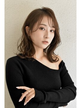 ブゾン(buZon) 【buZon ブゾン】外ハネミディ☆ニュアンスカール