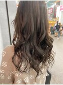 グレージュカラーナチュラルスタイル