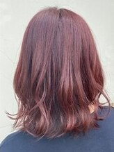 ヘアーズ イン フォルム アーツ(hairs in folm Arts)