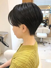【amicale】AKIHISA ツーブロックショート 刈り上げ 黒髪 束感