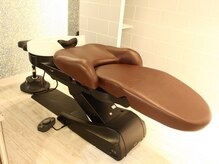 フルフラットのシャンプー台で癒されて♪