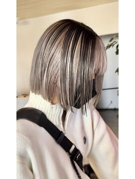 ビスポーク(BESPOKE) グレーブラックアンブレラと淡い系ミルクティーグレージュ