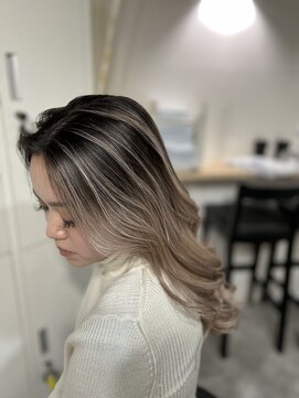 ラフ 難波店(LAFF) 【バズりやすいスタイルNo.1！！ハイトーンバレイヤージュ】