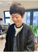 高塚/大人可愛いマッシュショートオン眉グレージュカラー