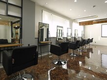 アグ ヘアー クローバー 入野店(Agu hair clover)
