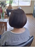 艶々のショートボブ